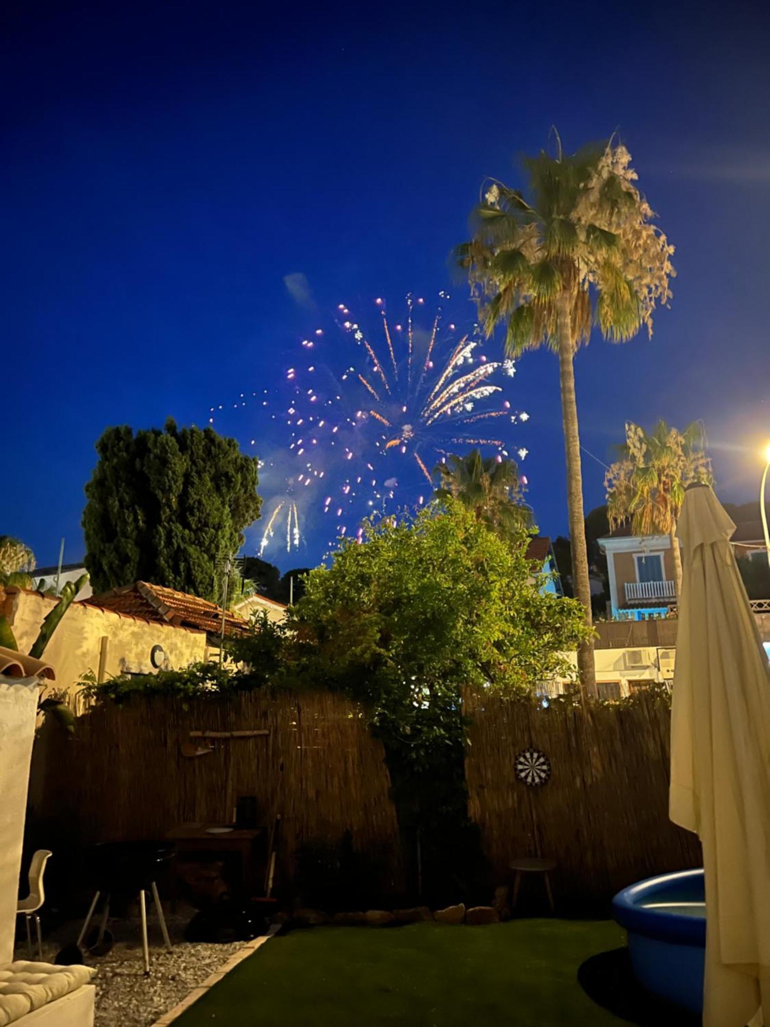 Casa Andrea Appartement Tout A Pied Avec Grand Jardin Sanary-sur-Mer Εξωτερικό φωτογραφία